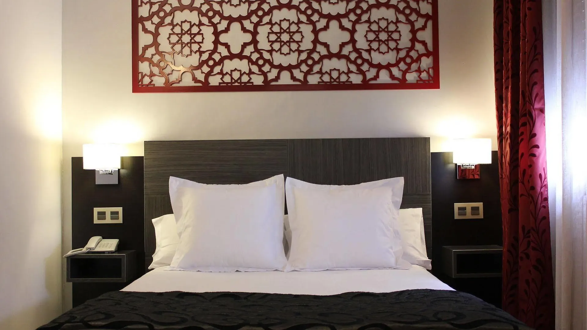 ***  Hotel Venecia Séville Espagne